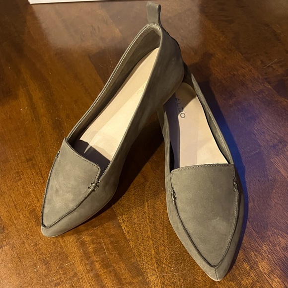 ALDO Galinsky pointed toe suede flats - Picture 1 of 7
